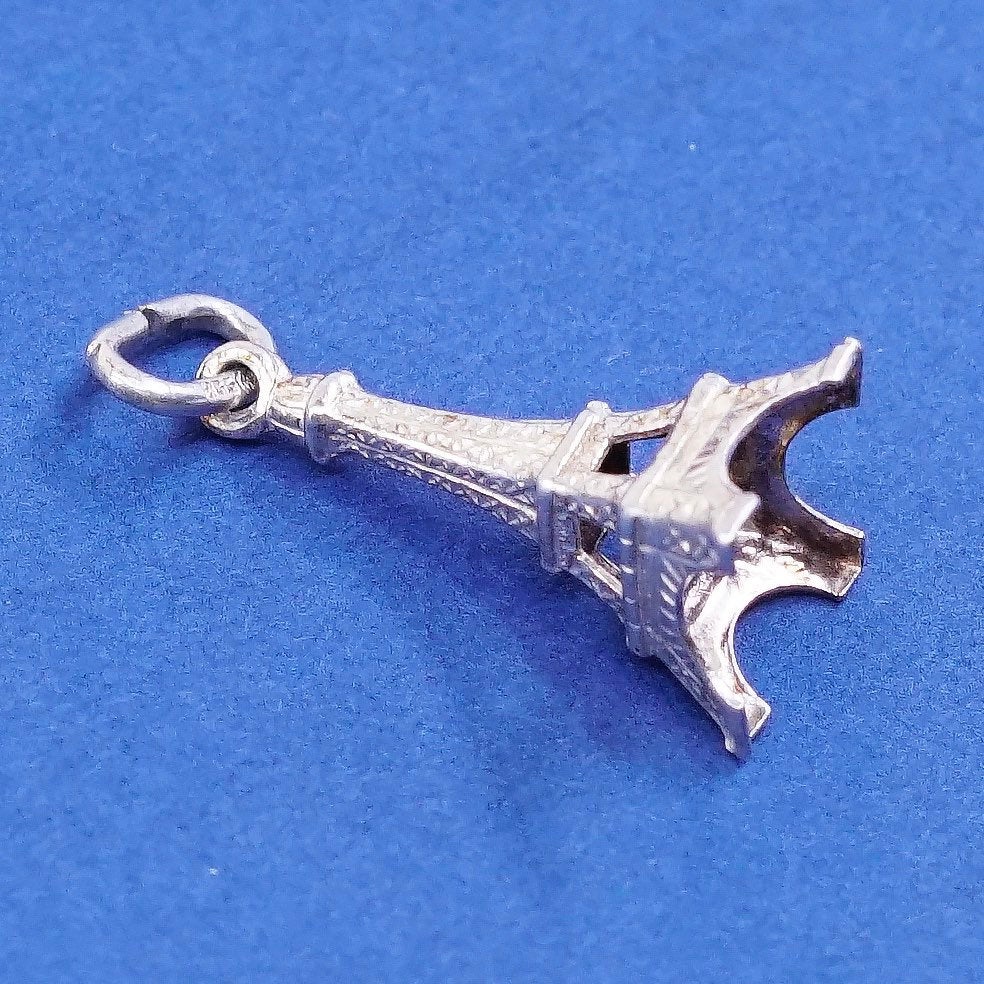 vtg Sterling silver handmade pendant. 925 skating tower charm