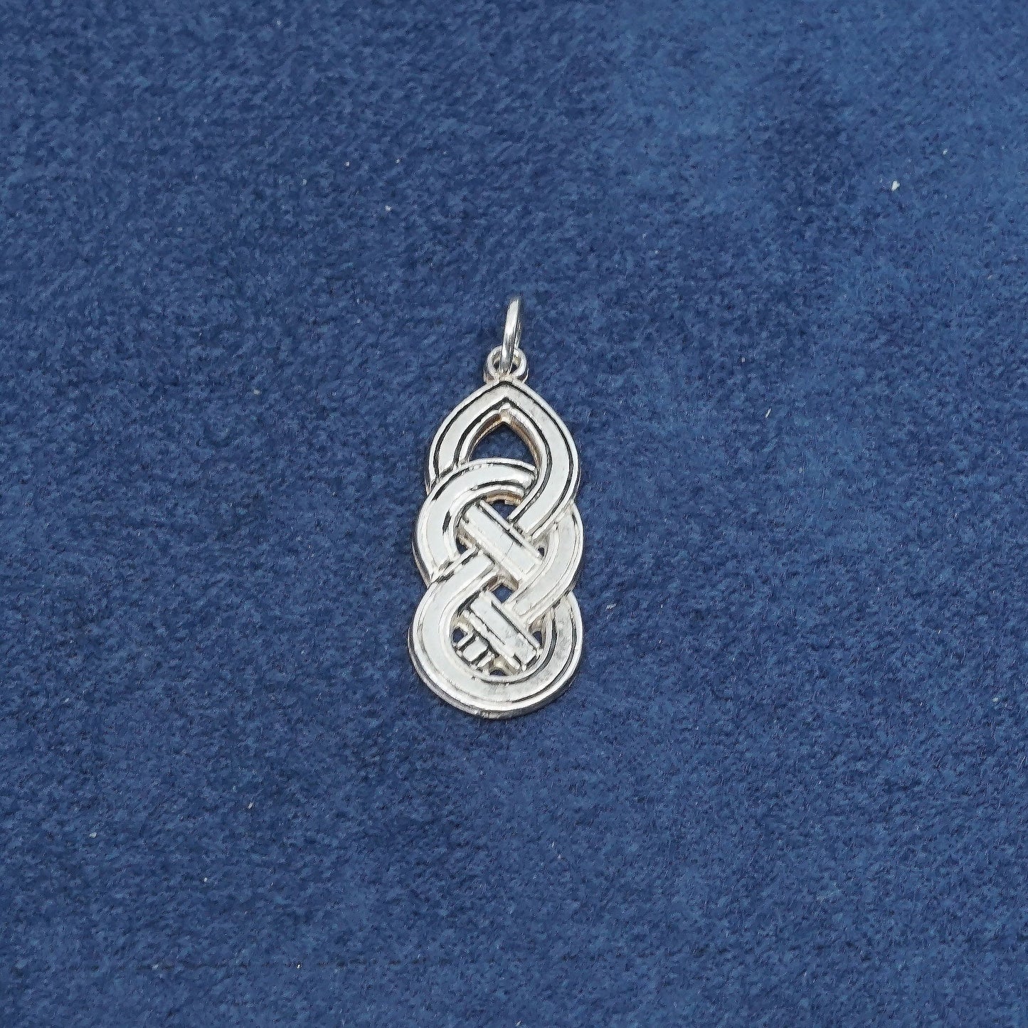 vtg Sterling silver handmade pendant, 925 Irish pattern filigree