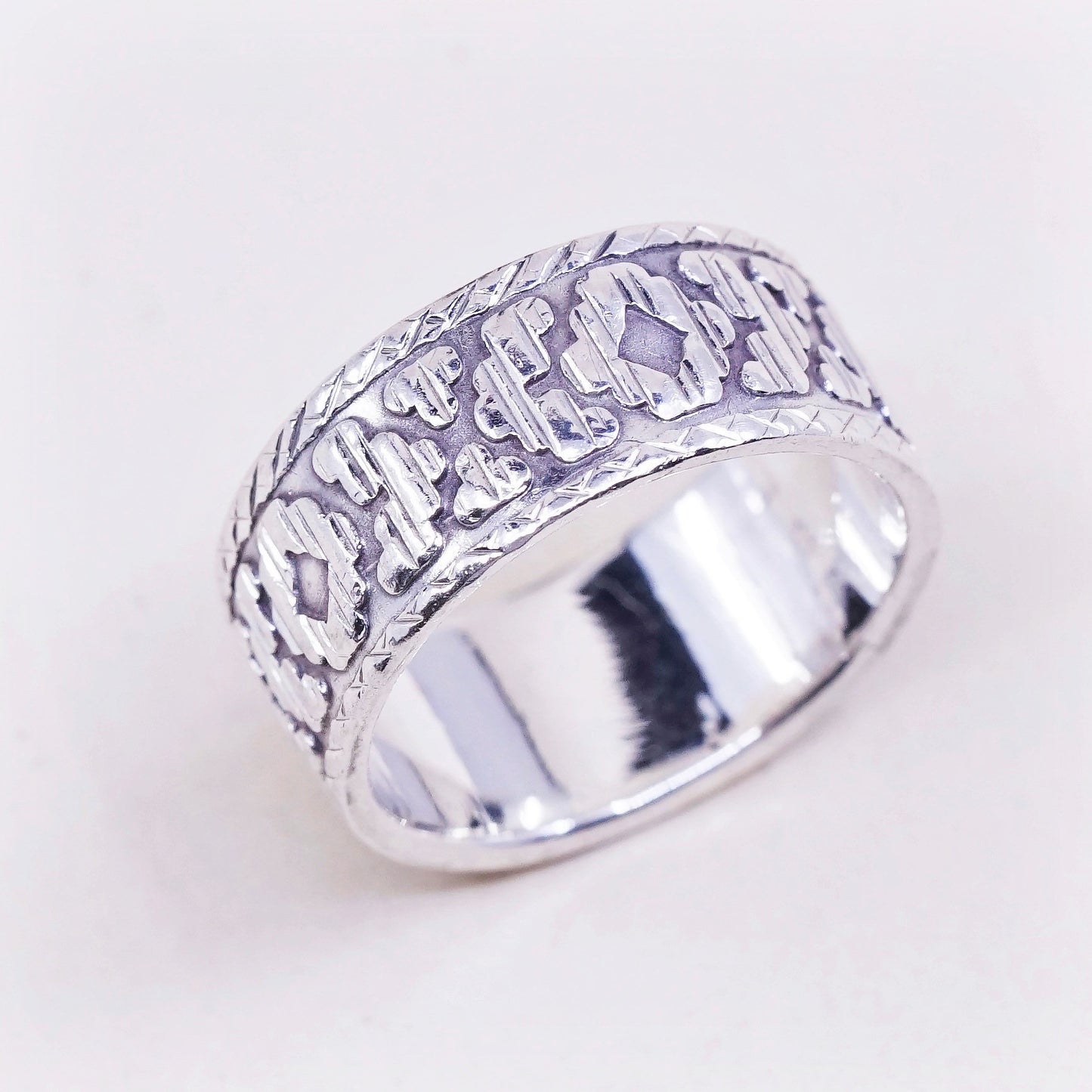 sz 5.5, vtg sterling silver handmade ring, 925 Mexico XOXO band, minimalist