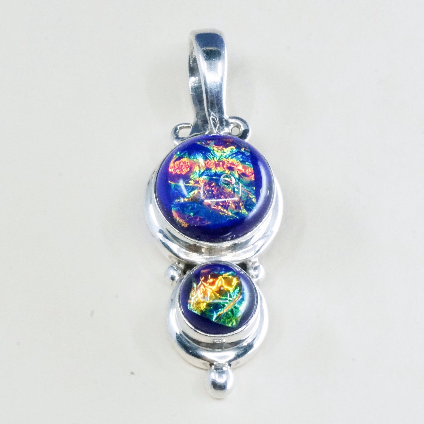 vtg SJ sterling silver with handmade round shaped dichroic foiled glass pendant