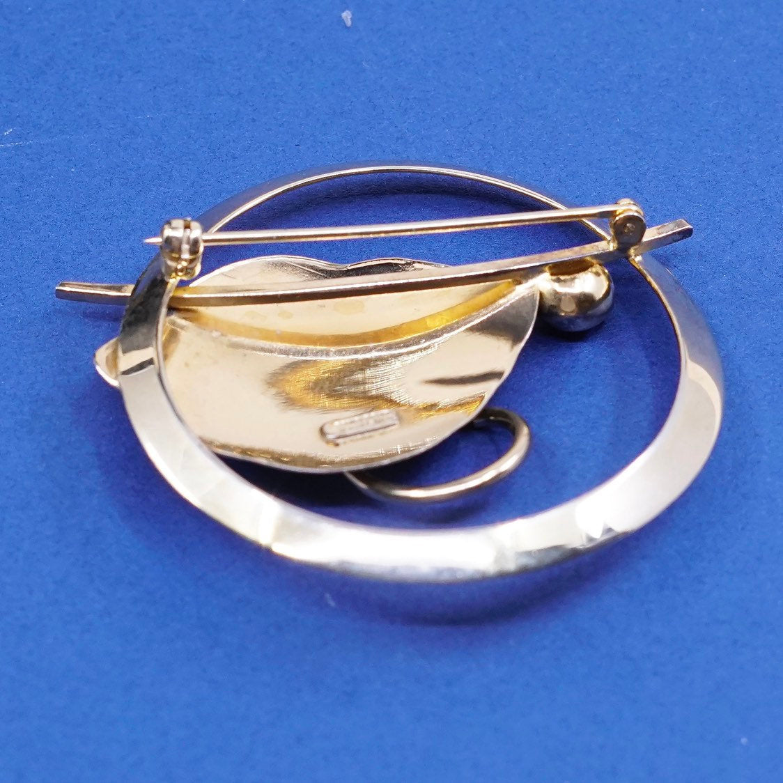 bond boyd gold sterling silver brooch, 925 Trillium flower pin, pendant