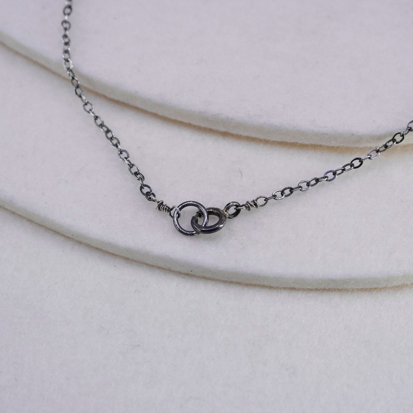 24”, Vintage Sterling 925 silver circle chain necklace with pearl hand pendant