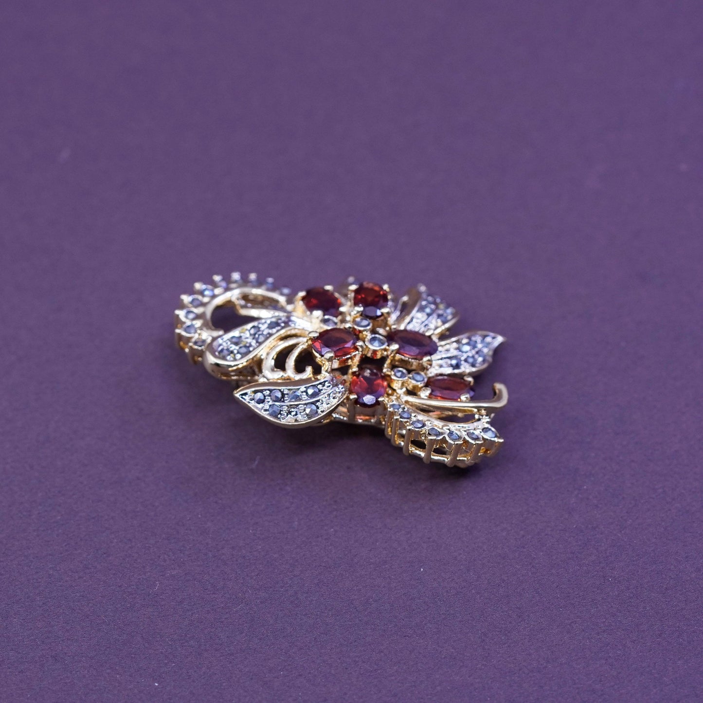 Vermeil gold over handmade sterling 925 silver brooch with ruby and Marcasite