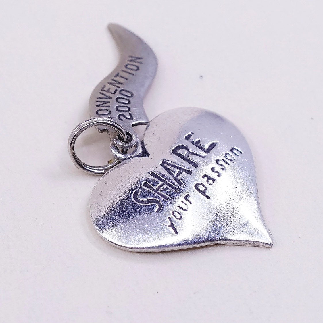 VTG Sterling silver pendant, 925 heart charm w/ ”share your passion”