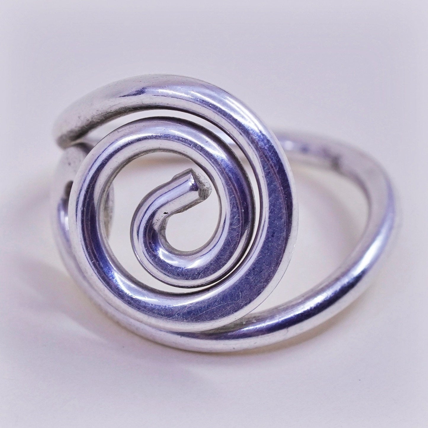 Size 6, vintage sterling silver handmade ring, Mexico 925 swirl pattern