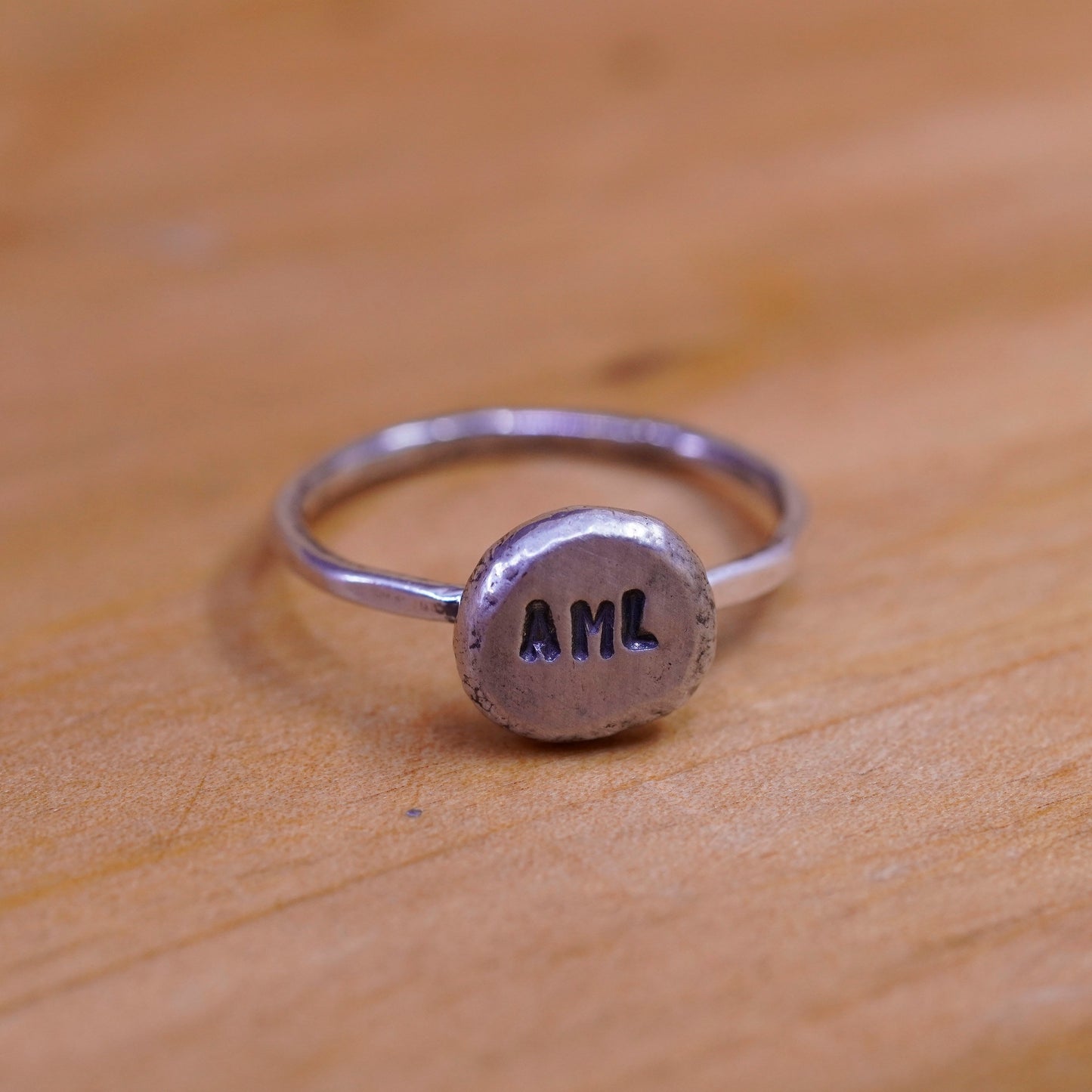 Size 4.75, vintage Sterling silver ring, 925 initial letter “AML” band