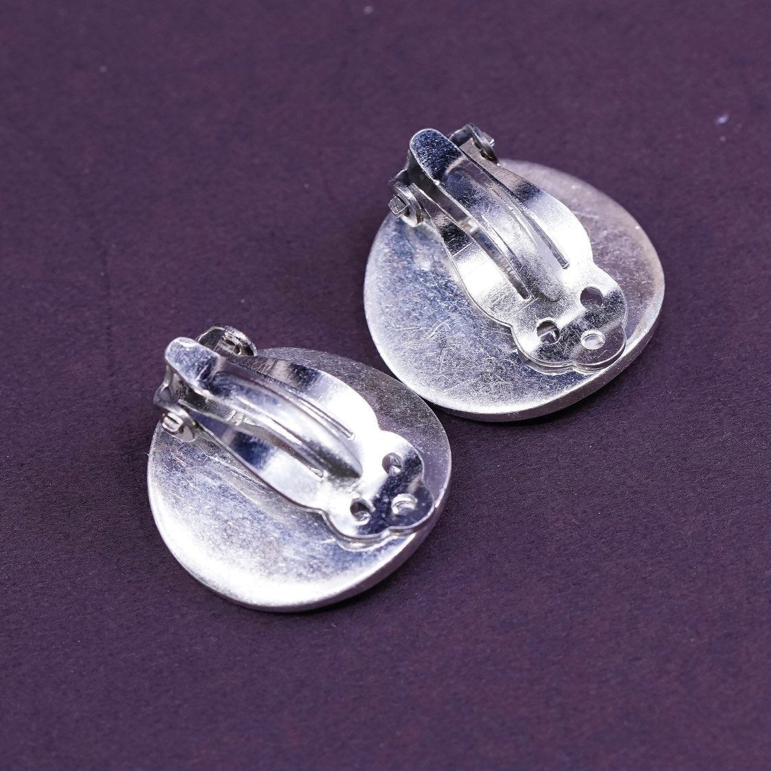 vtg Sterling silver handmade clip on earrings, 925 modern circle earrings