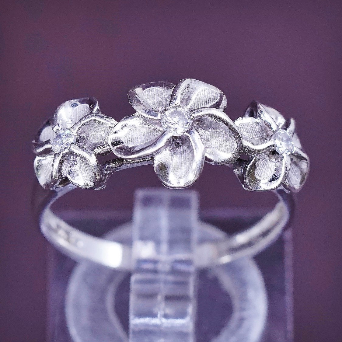 sz 8.25, vtg Sterling silver flower ring, modern 925 silver with Cz