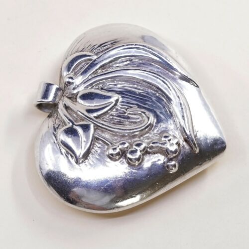 Vintage sterling silver handmade pendant, fine 925 Heart W/ Flower