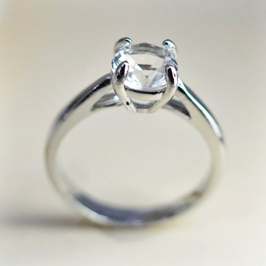 Size 7.5, Vintage handmade sterling 925 silver crystal ring