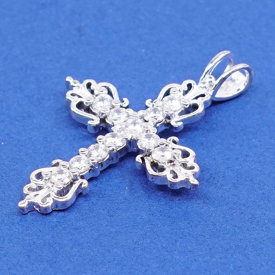 vtg Sterling silver handmade pendant, 925 cross w/ crystal