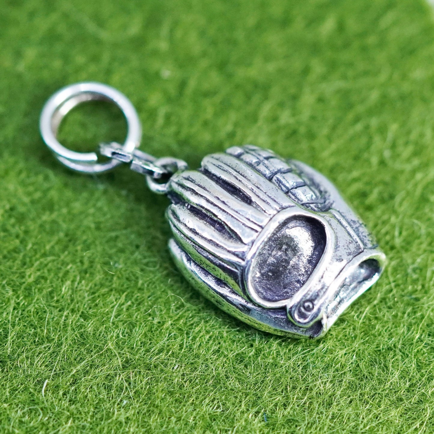 Vintage Sterling 925 silver baseball glove charm pendant with pearl ball