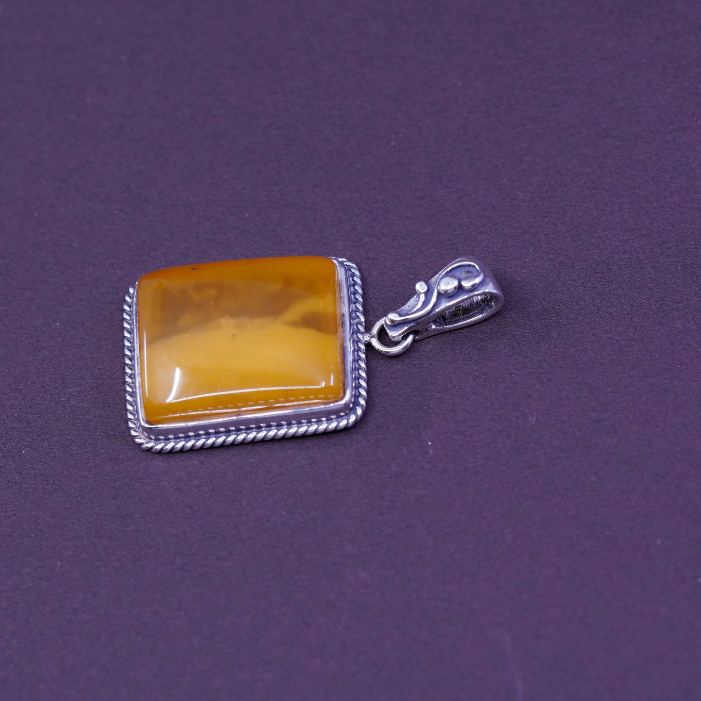 Vintage mexico Sterling 925 silver handmade pendant with Amber and cable