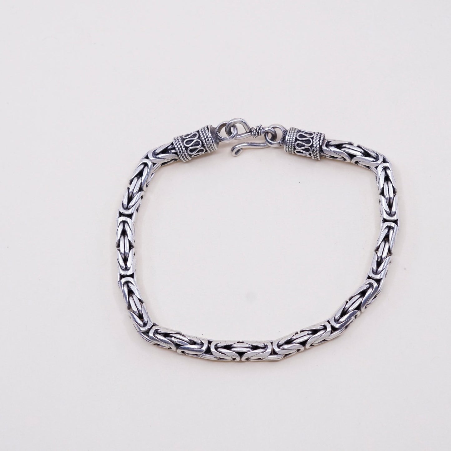 7.75”, vtg bold Sterling silver handmade bracelet, 925 Byzantine birdcage chain