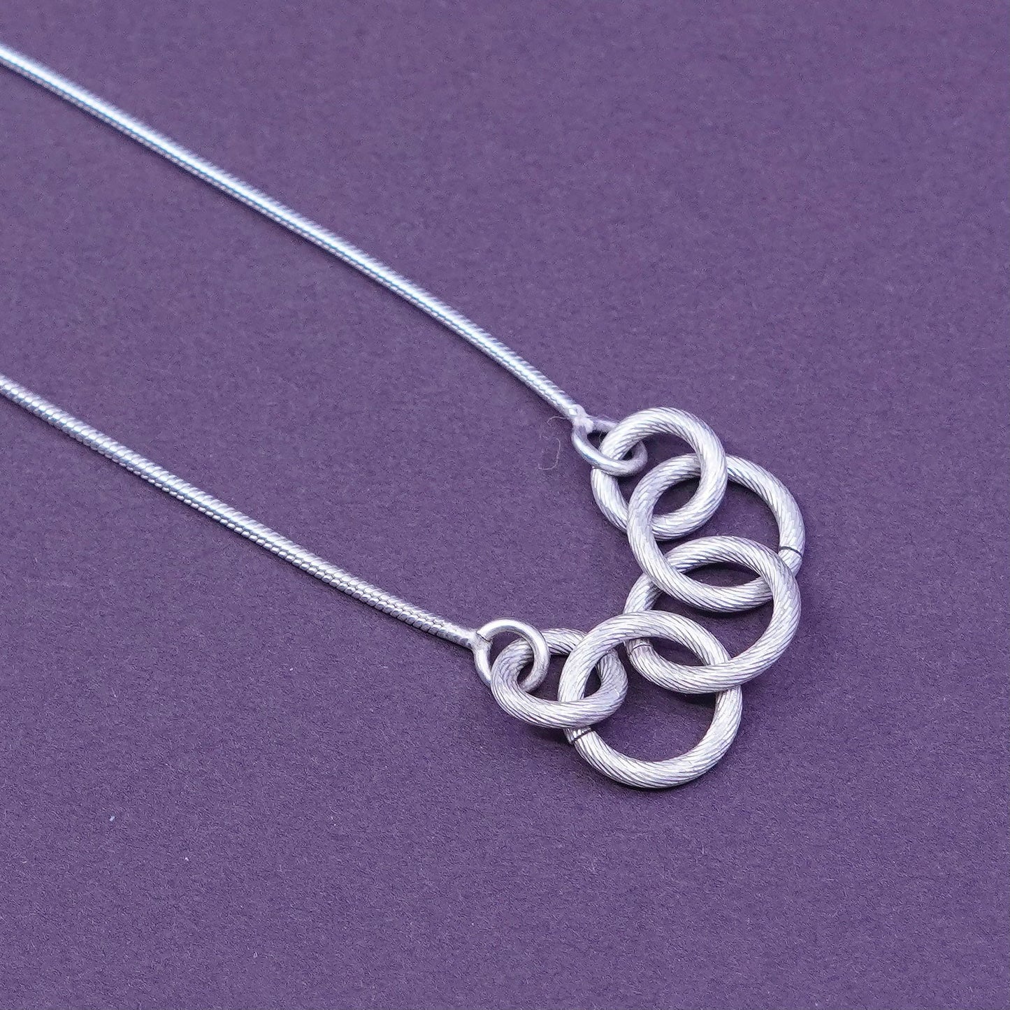 16+2”, Sterling silver necklace, 925 circle chain with entwined circle pendant