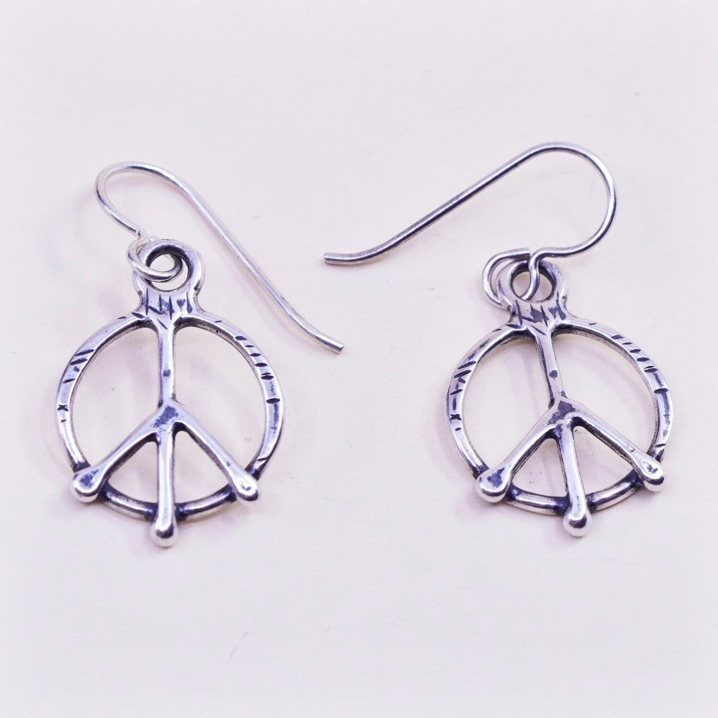 Vintage Israel Sterling 925 Silver Hammered peace CND sign Earrings