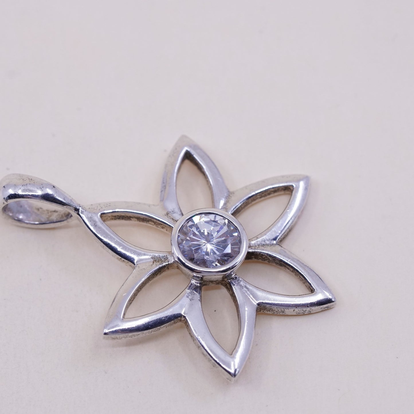 silpada handmade sterling silver pendant, Silpada S1195 Silver 925 Star/flower