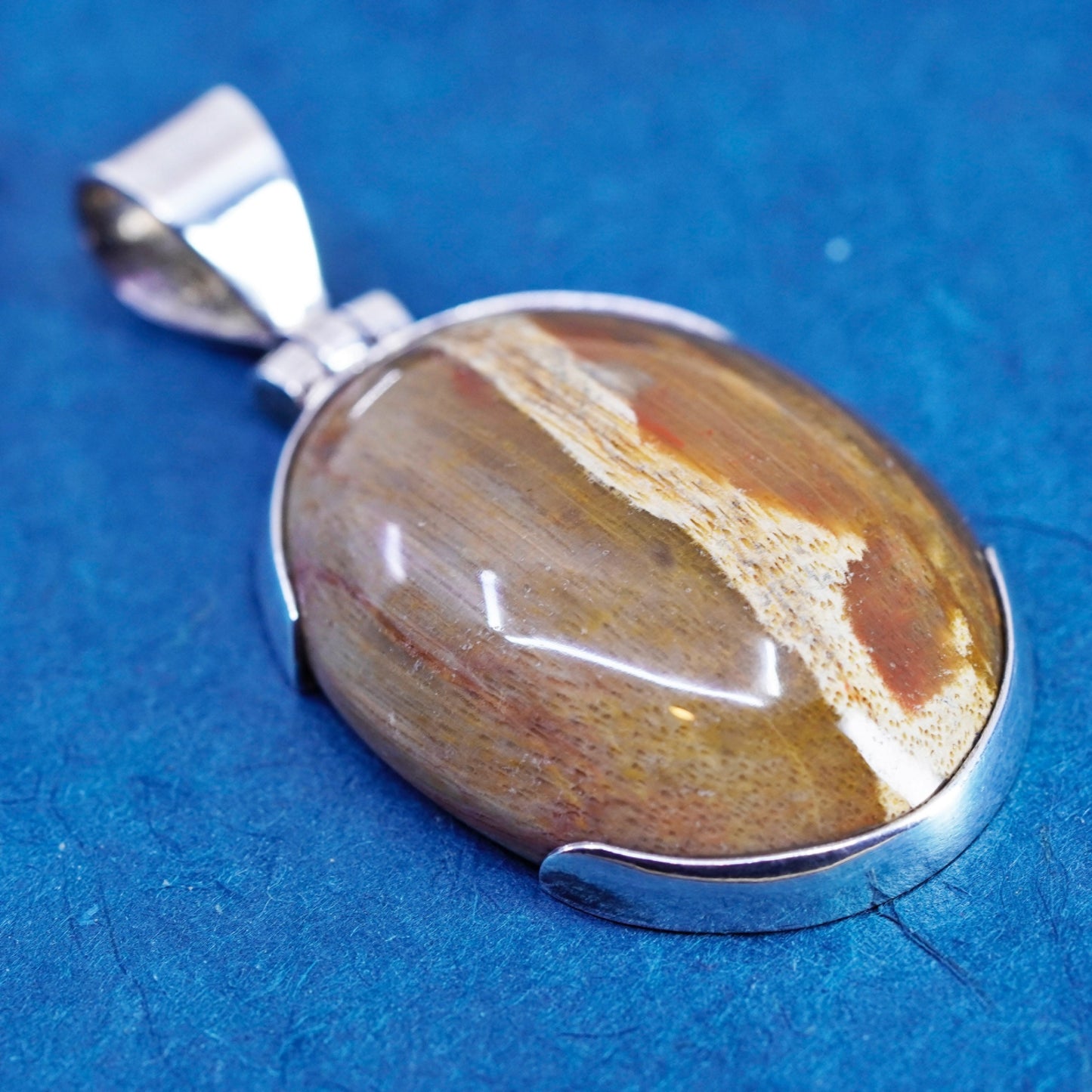 Vintage sterling 925 silver handmade pendant with oval golden tiger eye