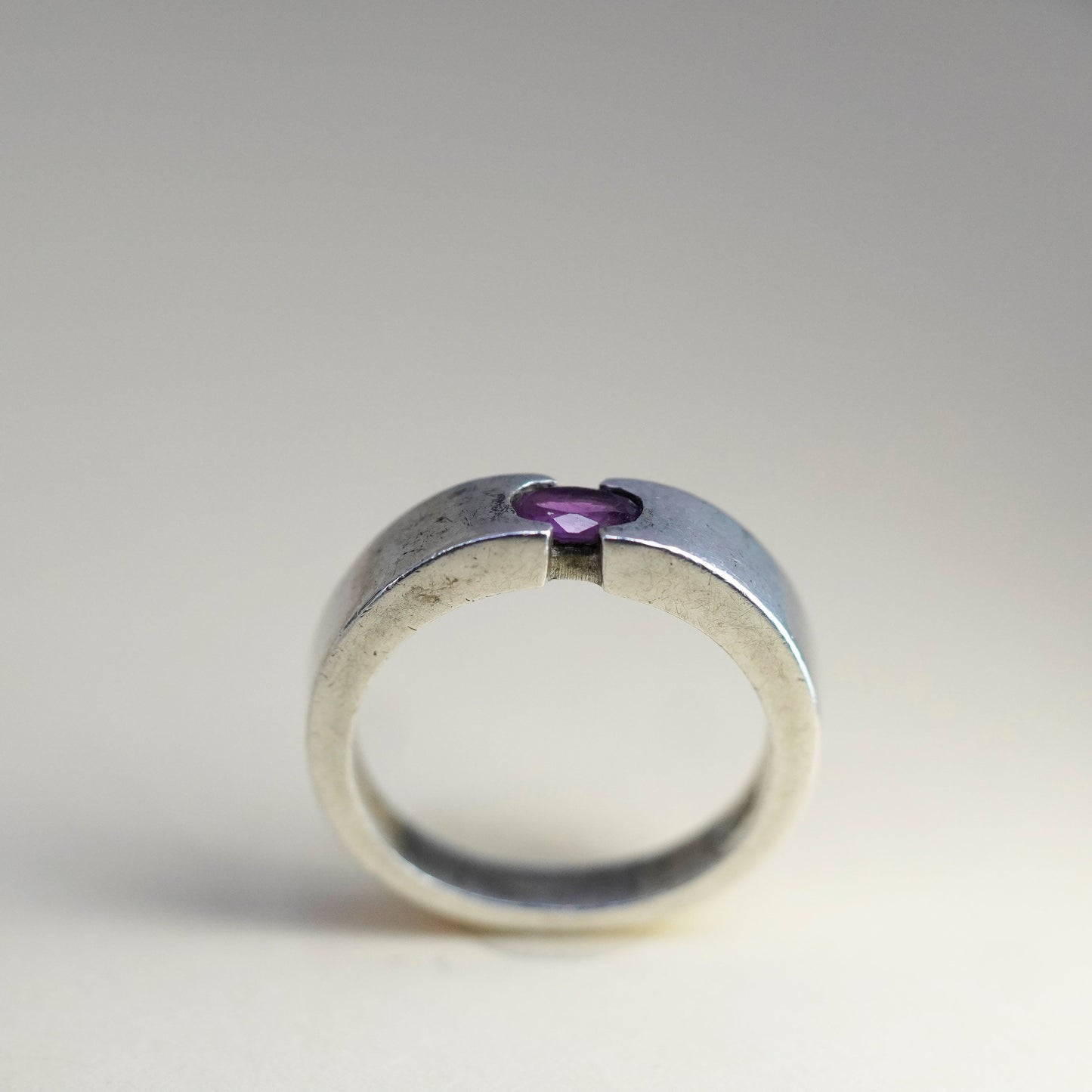 Size 7.25, vintage Sterling 925 silver handmade stackable ring with amethyst