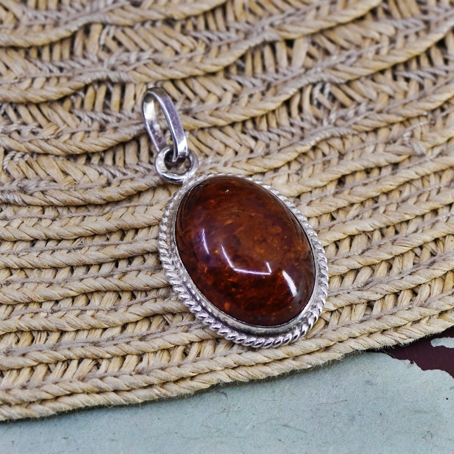 Vintage modern Sterling 925 silver handmade pendant with oval Amber and cable