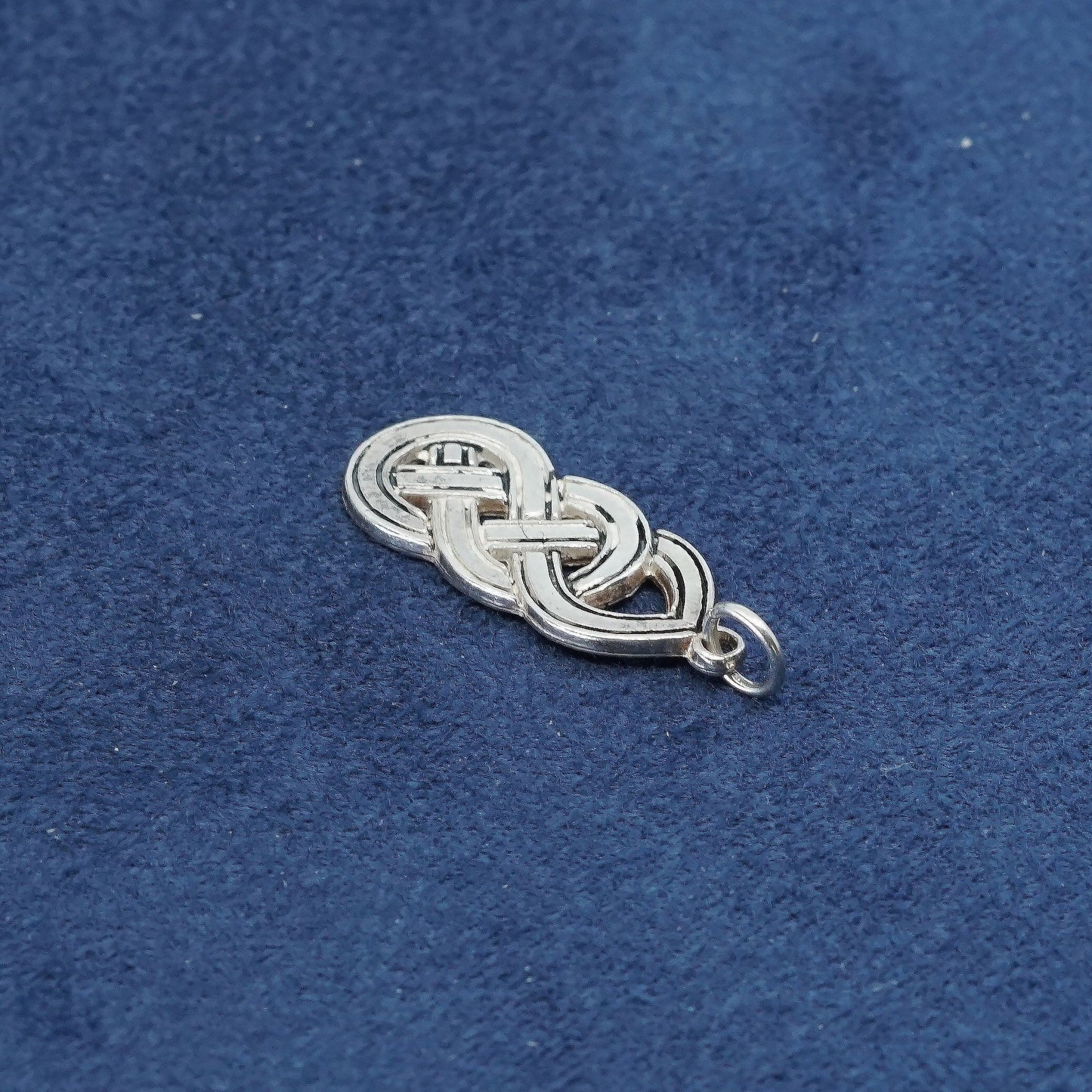 vtg Sterling silver handmade pendant, 925 Irish pattern filigree