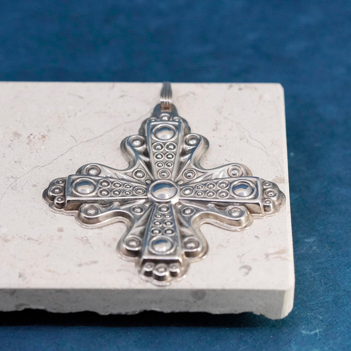 1972 Reed And Barton Christmas Jerusalem Cross Sterling 925 Silver pendant