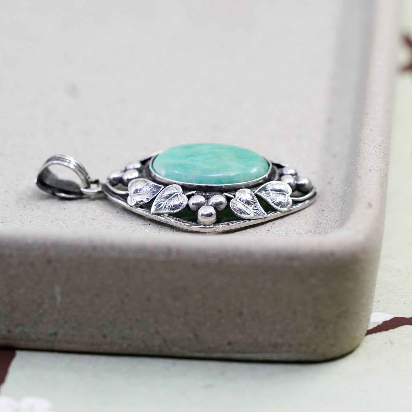 Vintage Sterling 925 silver handmade pendant with turquoise and leaves