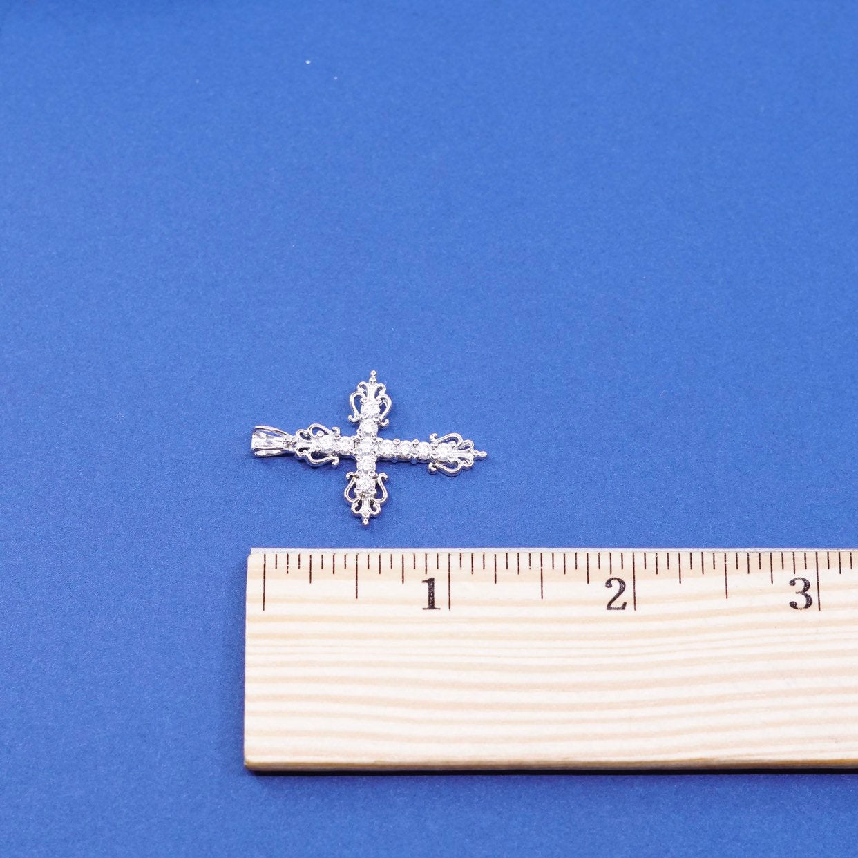 vtg Sterling silver handmade pendant, 925 cross w/ crystal