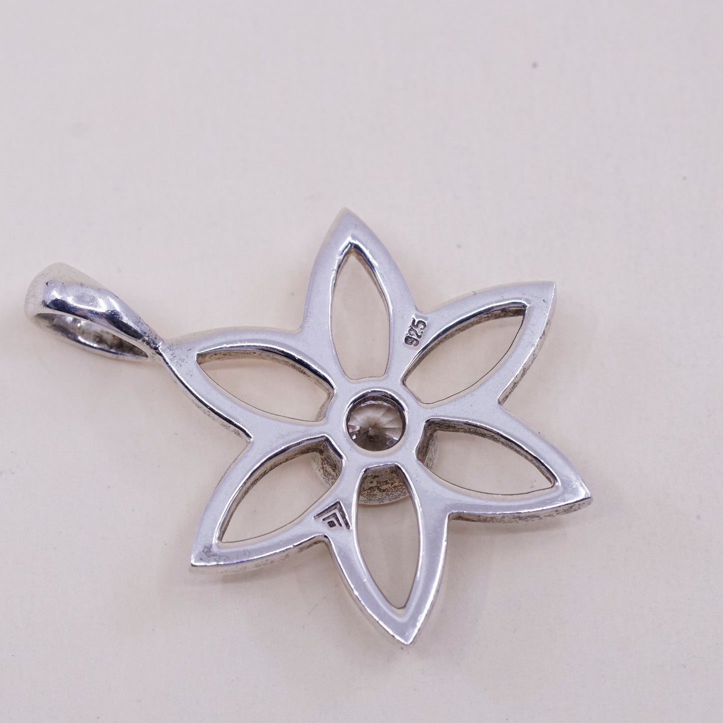 silpada handmade sterling silver pendant, Silpada S1195 Silver 925 Star/flower