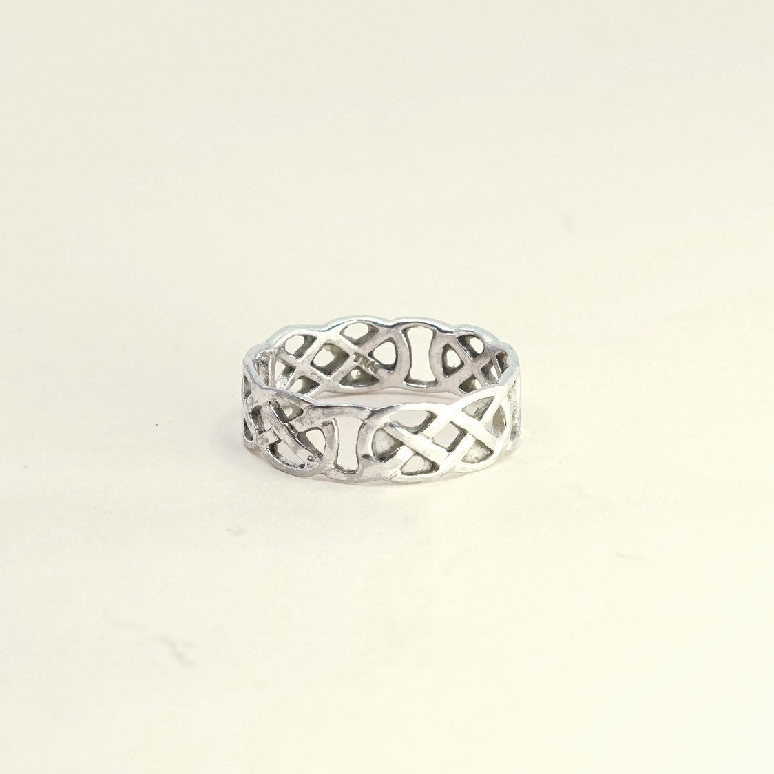 Size 9.75, vtg sterling silver handmade ring, 925 woven band w/ filigree