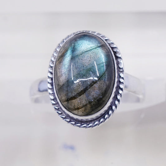 Size 6.75, vintage Sterling silver handmade ring, 925 with oval labradorite