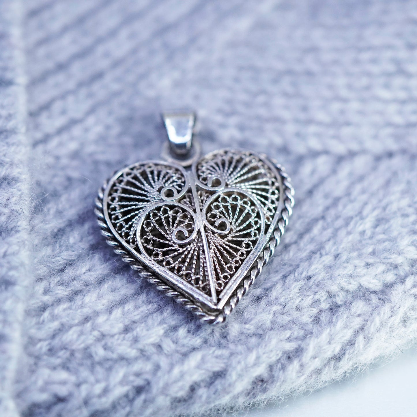 Vintage sterling 925 silver filigree heart pendant charm