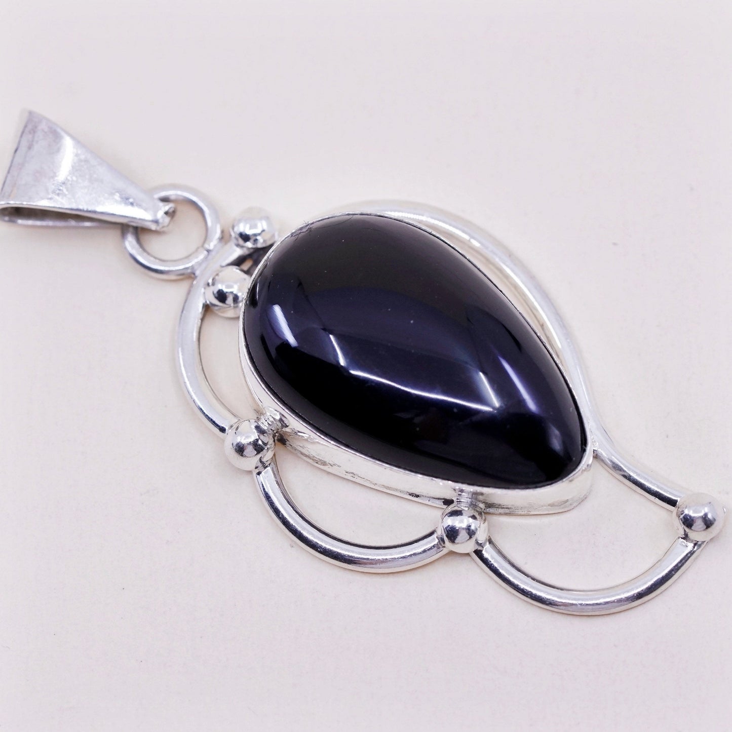 Mexico handmade sterling 925 silver pendant with teardrop black onyx