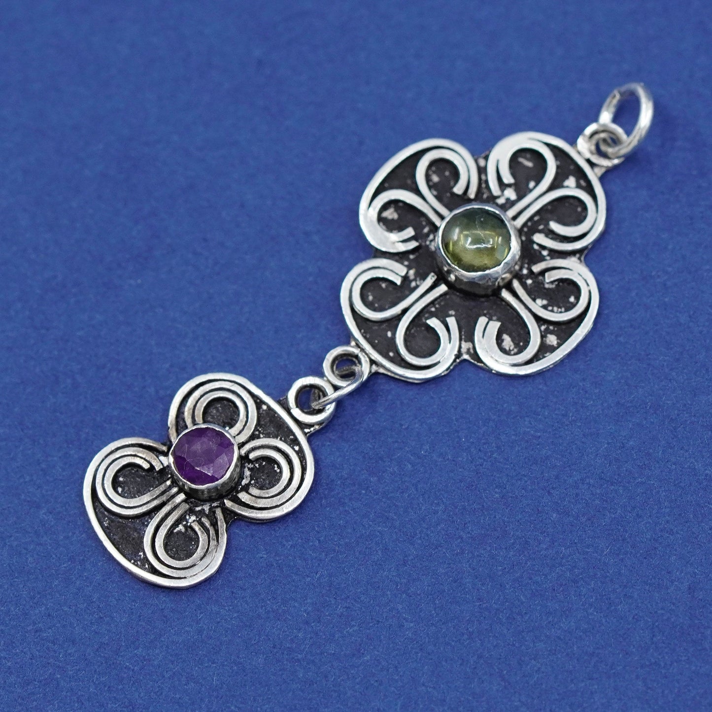 Vintage Sterling silver handmade pendant, 925 flower with labradorite amethyst