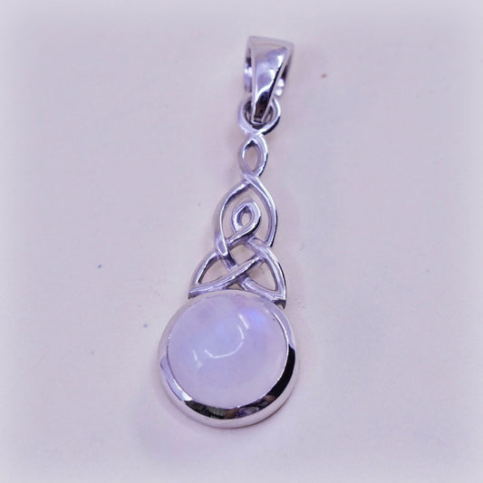 Vintage Sterling 925 silver handmade pendant with round moonstone