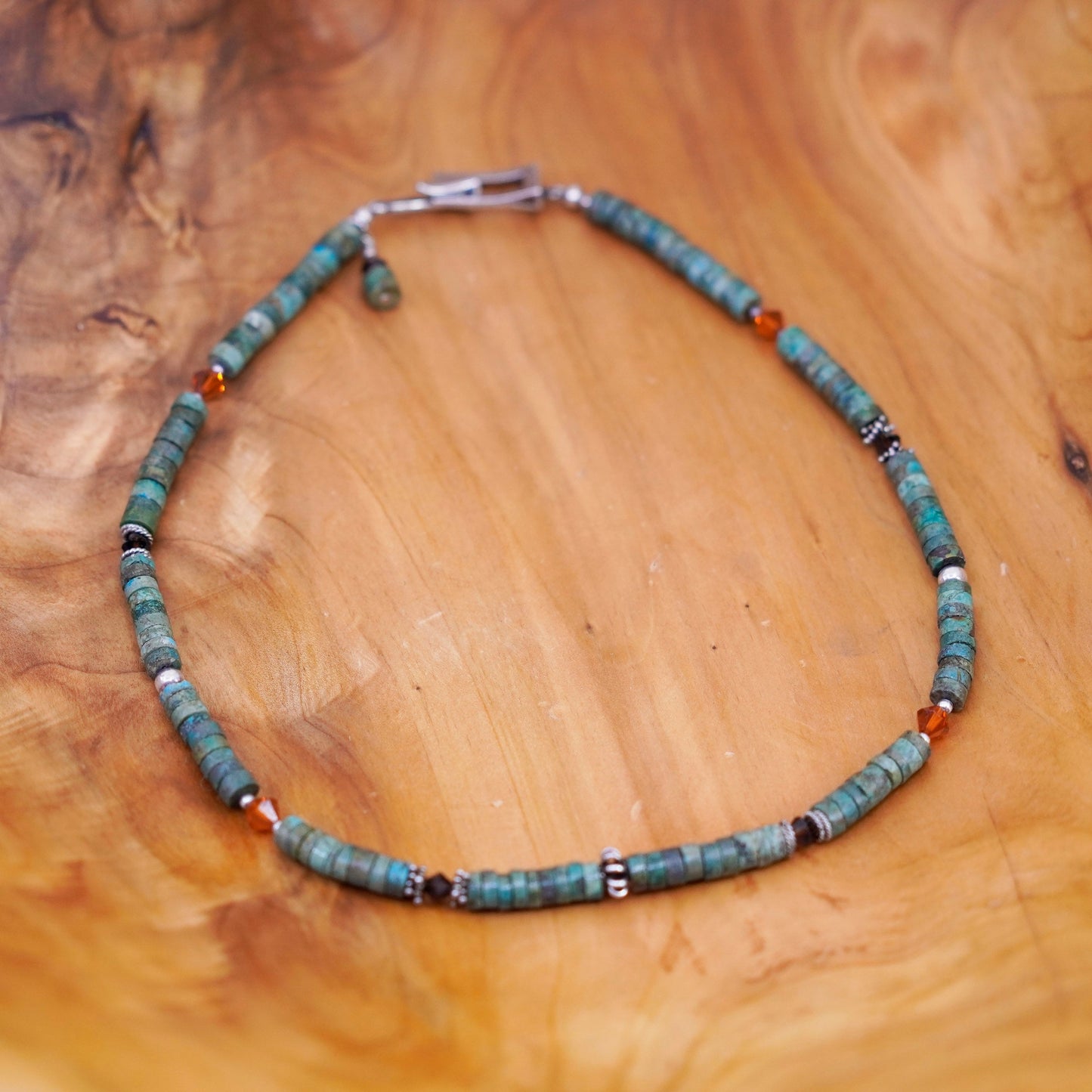 18”. Vintage Native American heishi handmade necklace with turquoise and beads