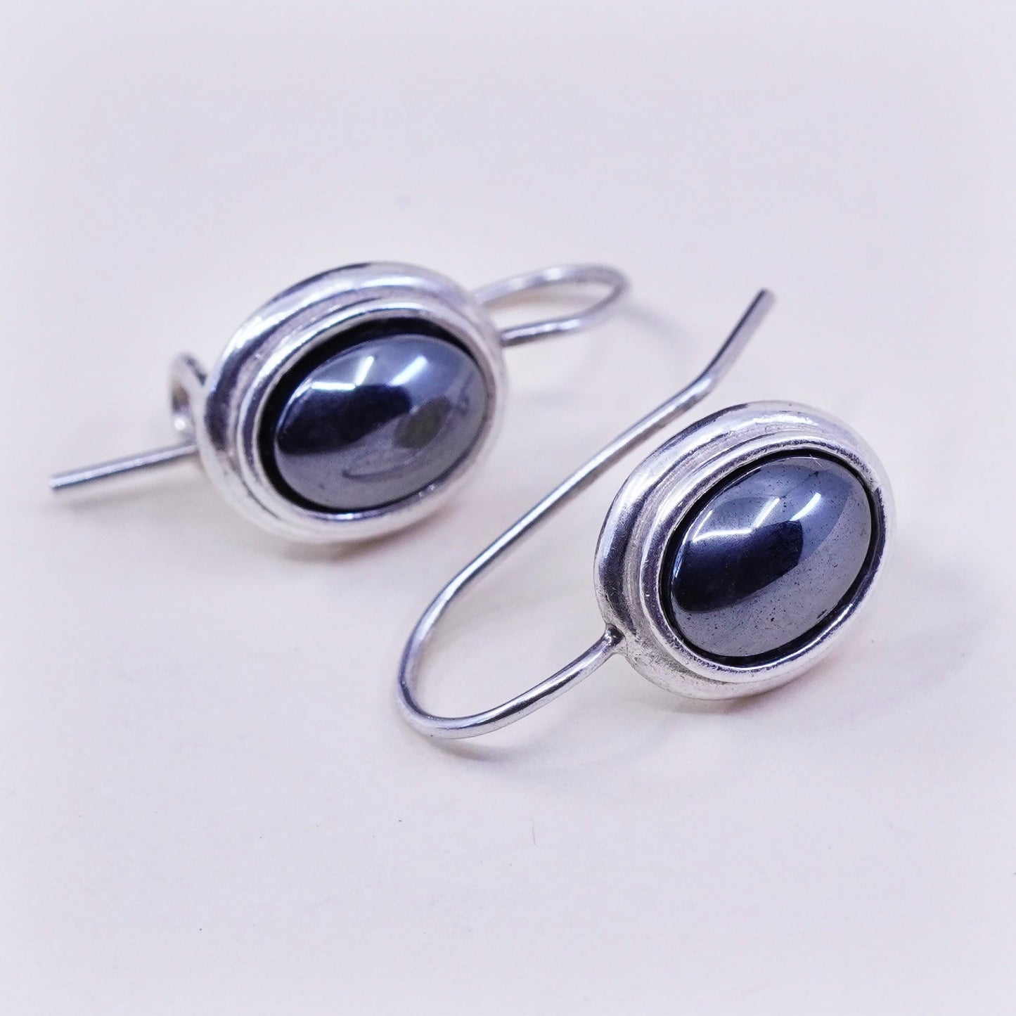 Vintage 925 Sterling silver handmade earrings with oval hematite