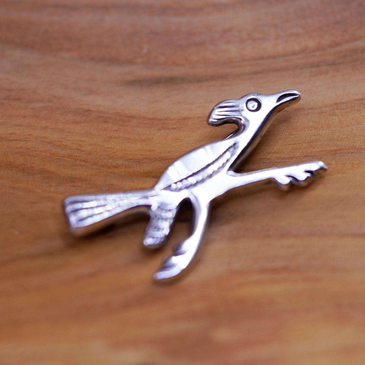 Vintage Native American handmade sterling 925 silver road runner bird brooch