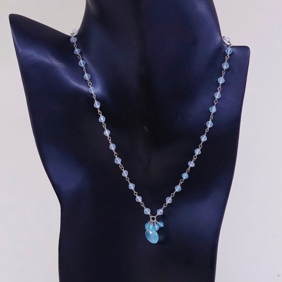 16”, vtg Sterling silver necklace, 925 chain w/ Chalcedony pendant