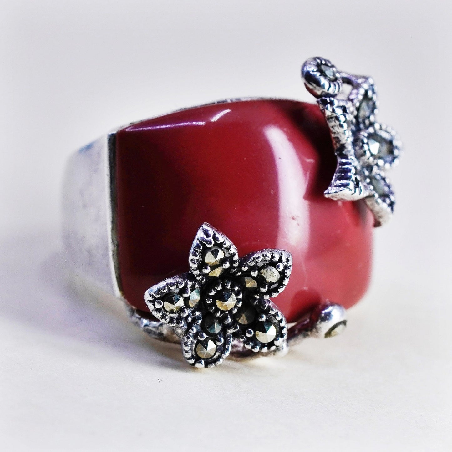 Size 5.5, Sterling 925 silver handmade statement red onyx ring marcasite flower