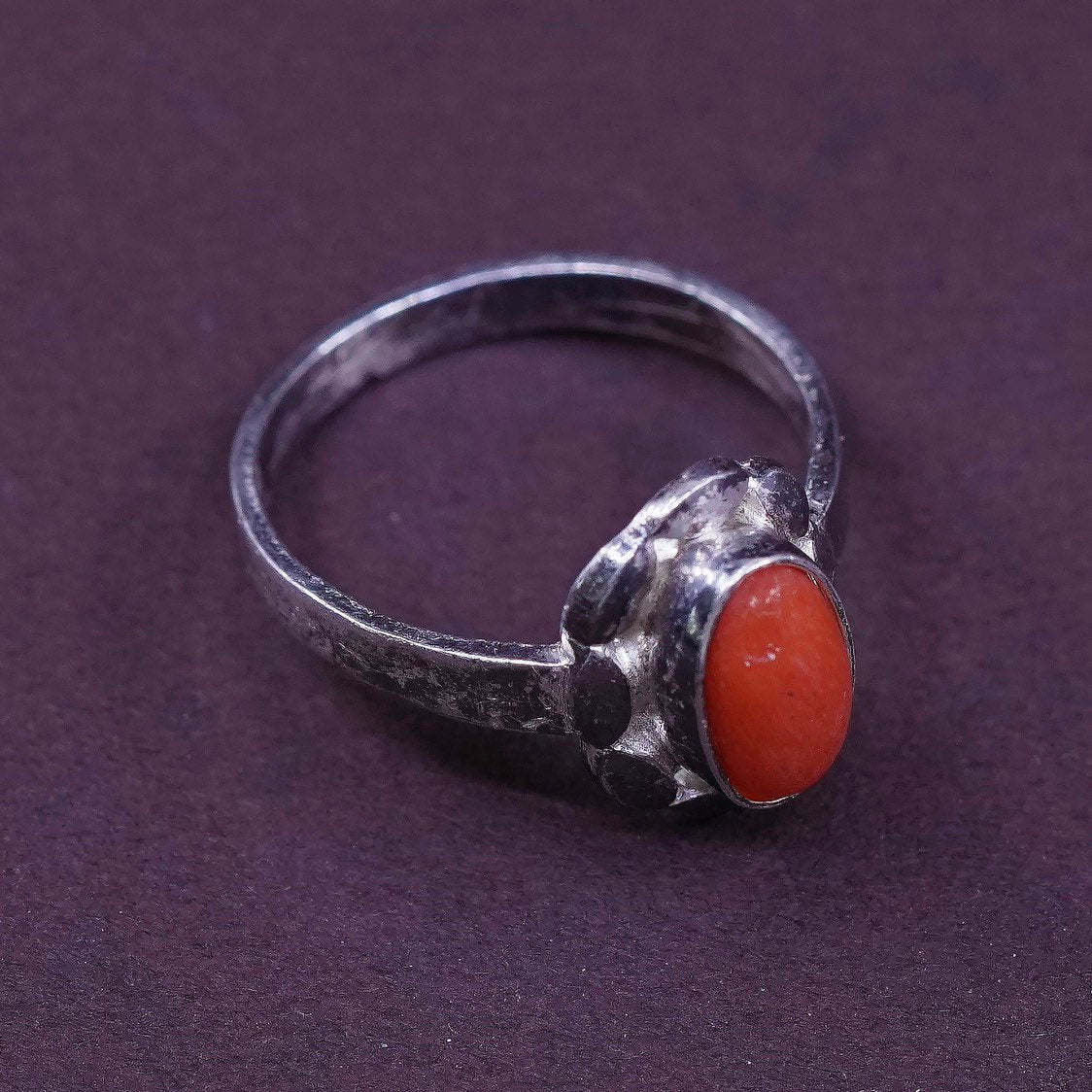 sz 3.75, Sterling silver ring w/ coral, Native American, southwestern 925 band