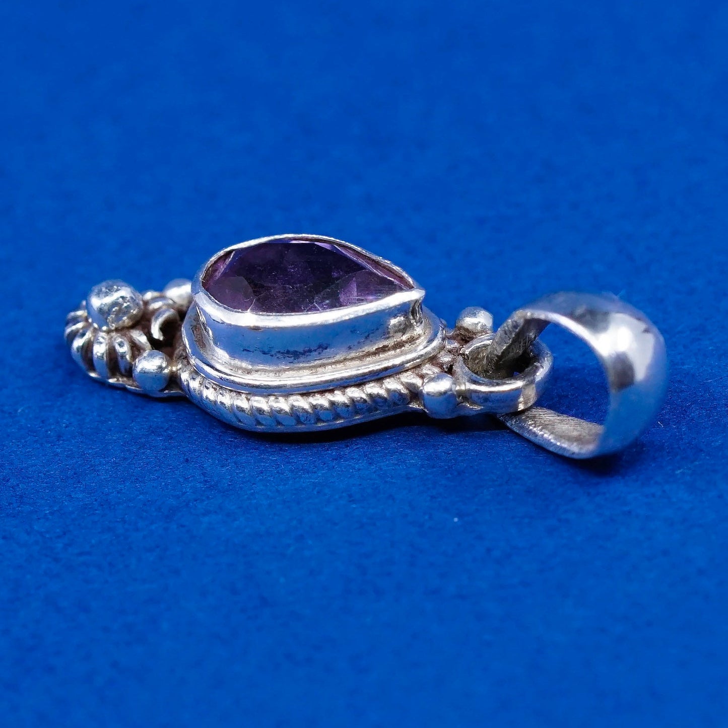 vtg sterling silver handmade pendant, solid 925 silver with teardrop amethyst