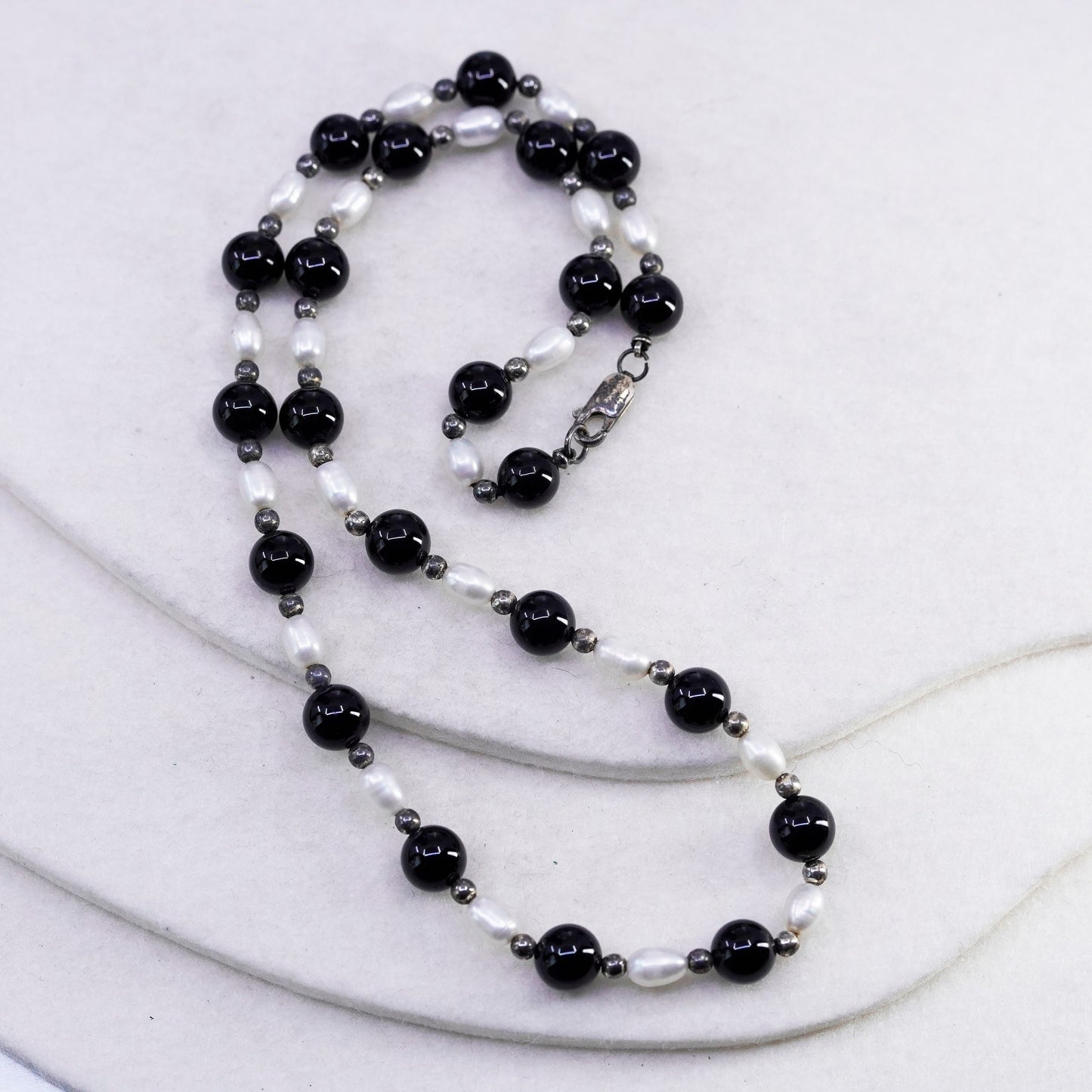 18”, vintage Sterling 925 silver handmade obsidian and pearl necklace