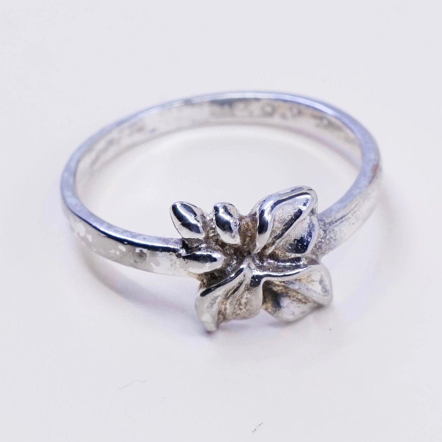 Size 7.25, vintage Sterling silver handmade ring, solid 925 silver with leaves