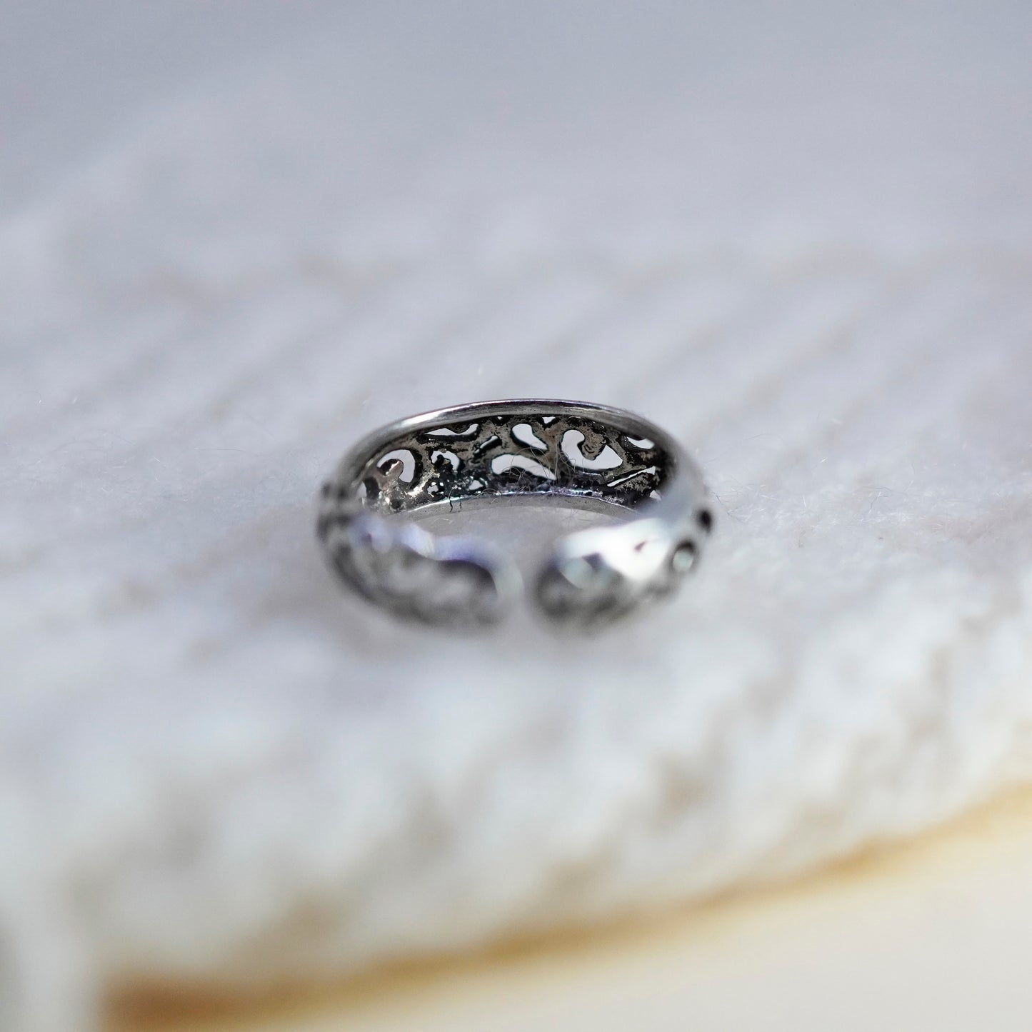 Size 1.75, vintage Sterling silver handmade ring, 925 filigree swirl band