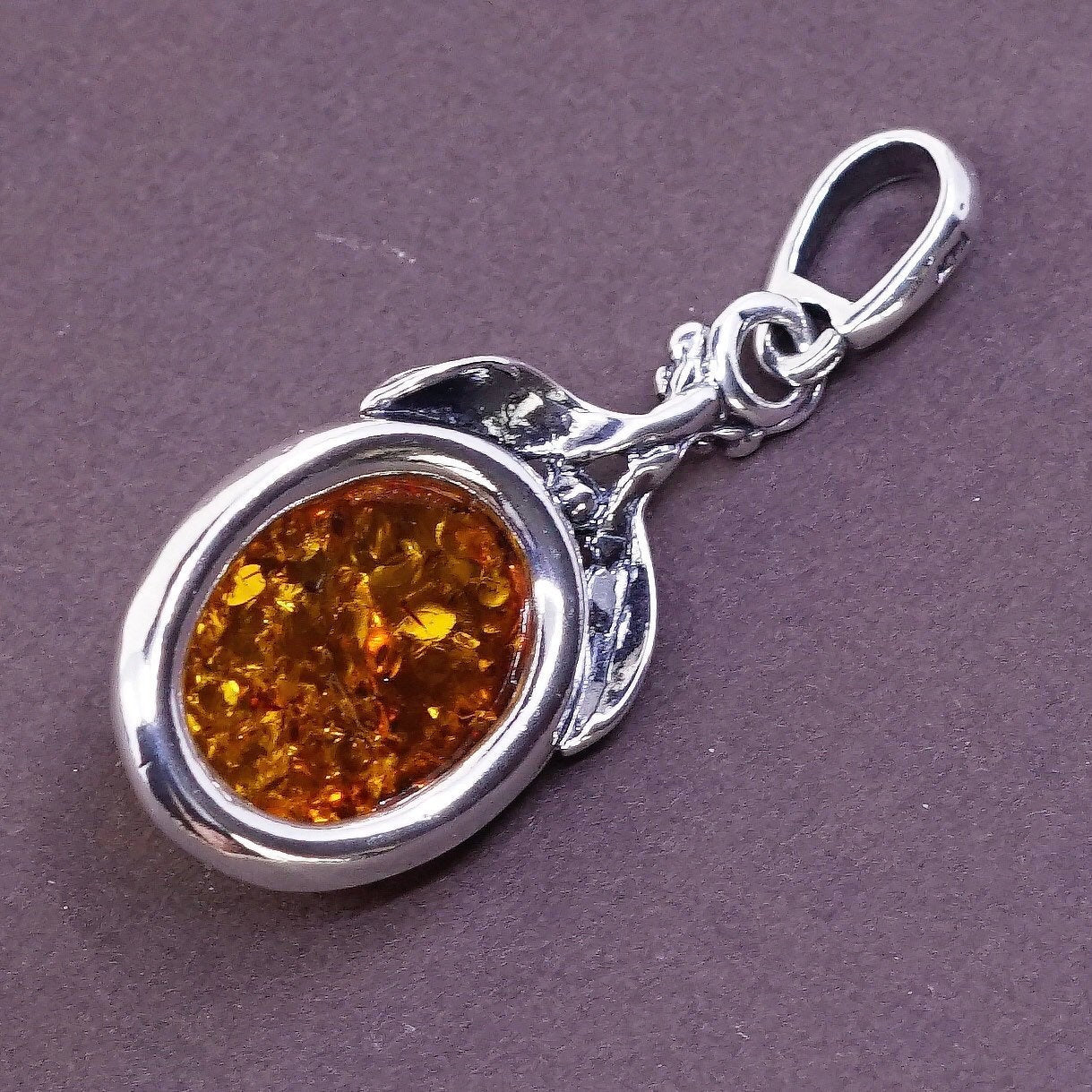 vtg Sterling silver handmade pendant, solid 925 silver with Amber pendant