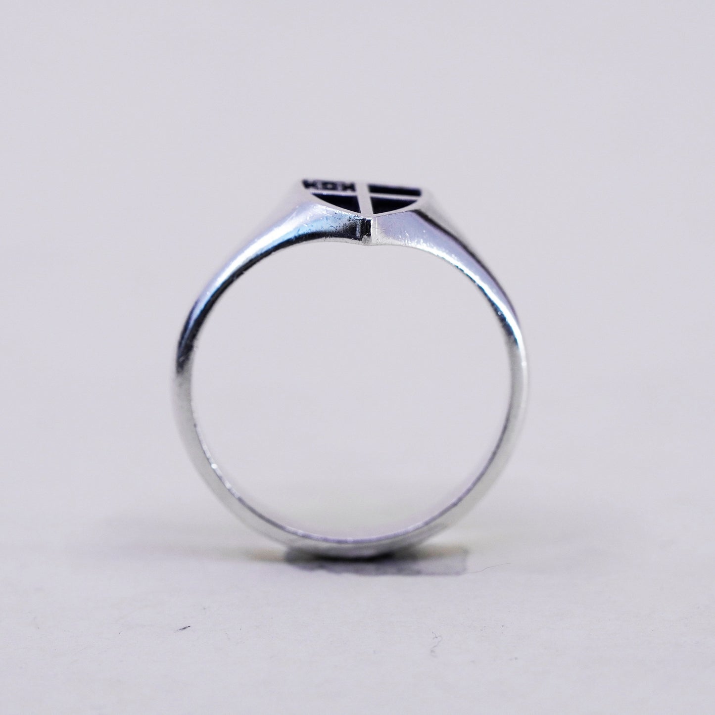 Size 10.75, vintage symbol Art sterling 925 silver handmade shield band ring