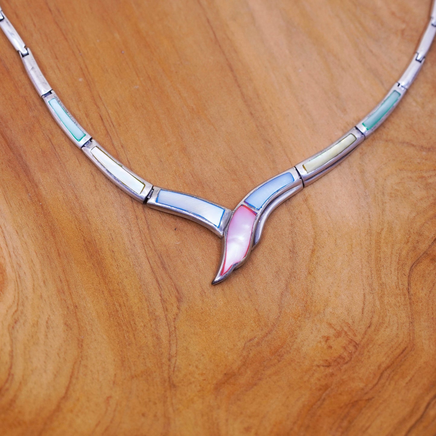 18”, vintage Sterling 925 silver handmade V necklace with mother of pearl inlay