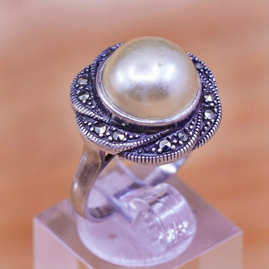 Size 7.75, vintage Sterling 925 silver handmade ring with pearl and Marcasite