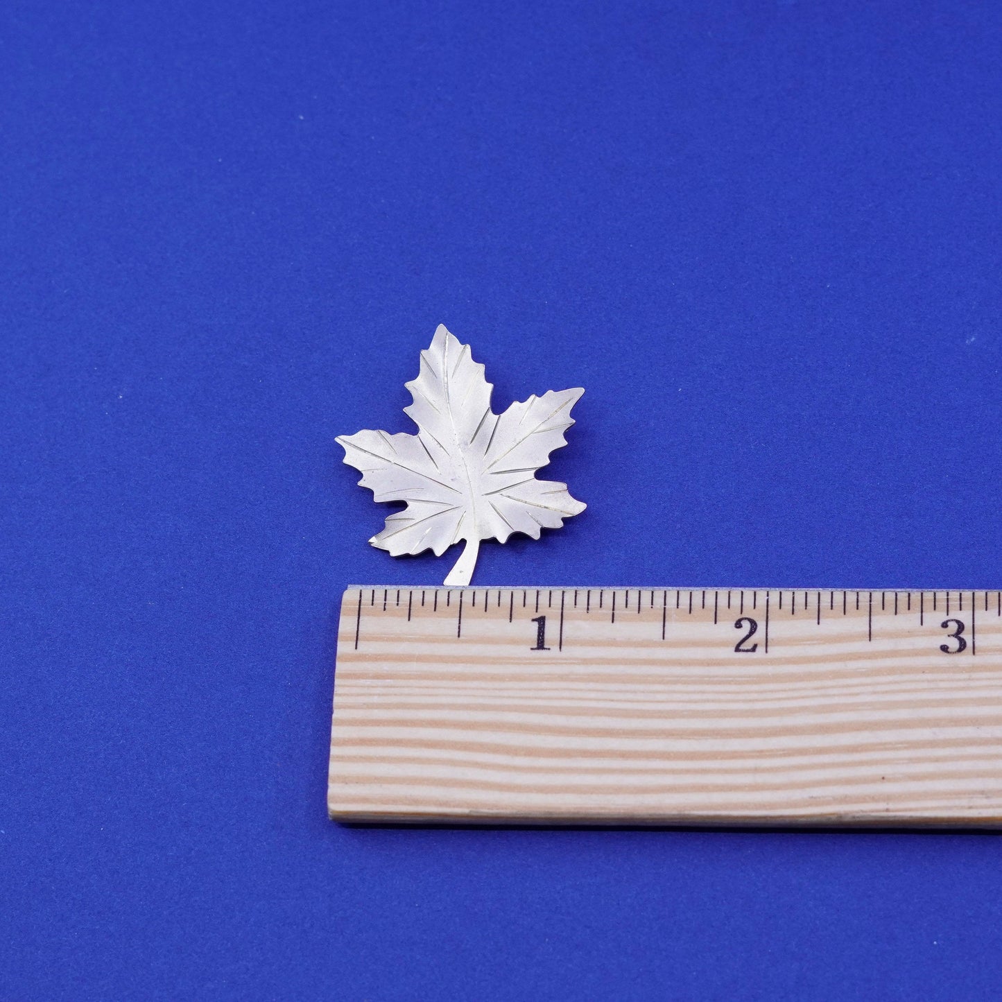 bond boyd vermeil gold over sterling silver brooch, 925 maple leaf pin